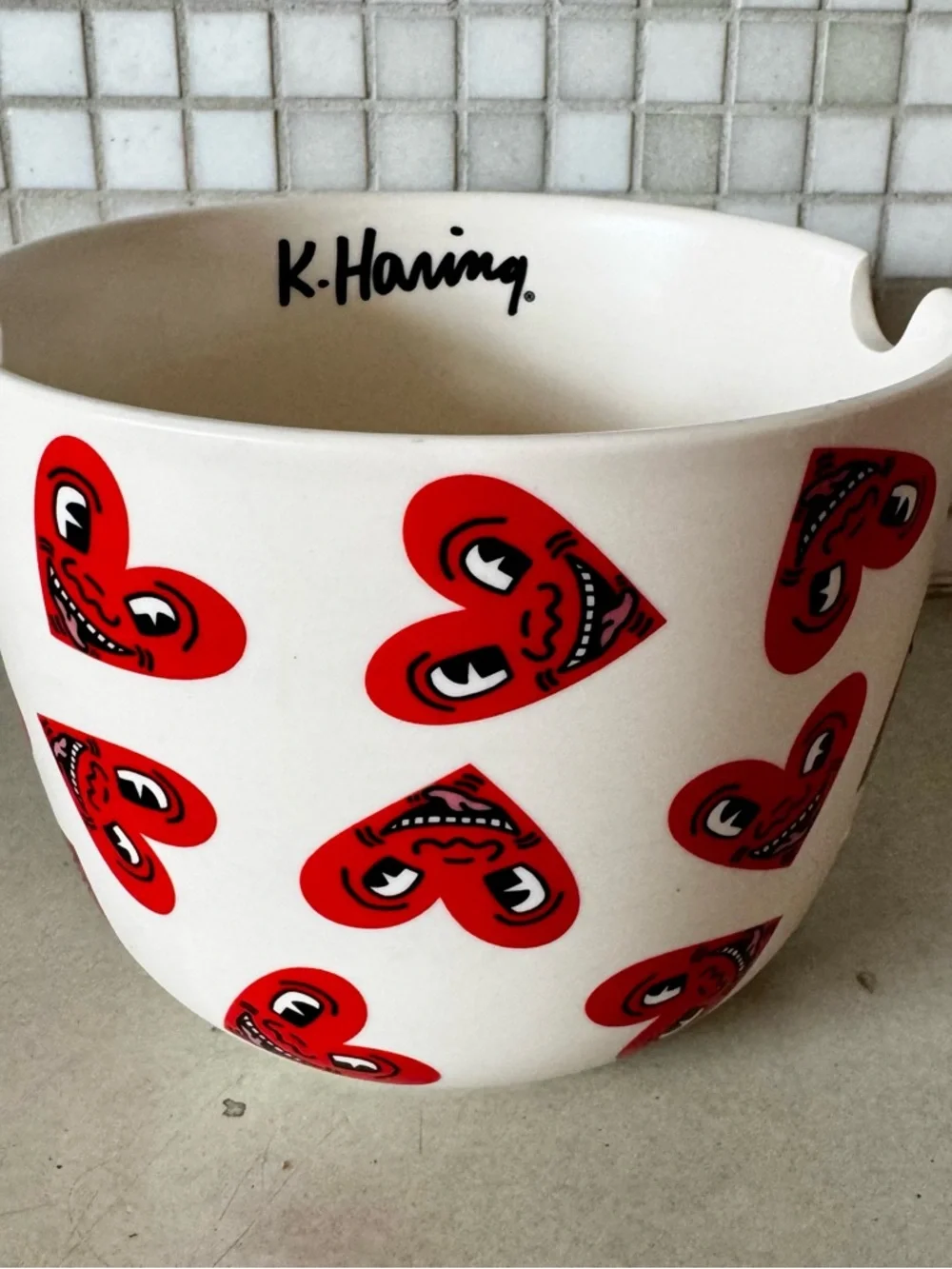 keith haring X Typo Anthropomorphic Heart Face Stoneware Large Ramen Style Bowl
